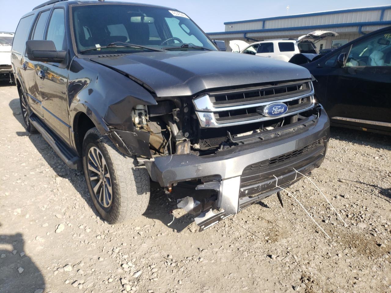 Photo 9 from auction – 2017 FORD EXPEDITION with VIN 1FMJK1JT3HEA50222