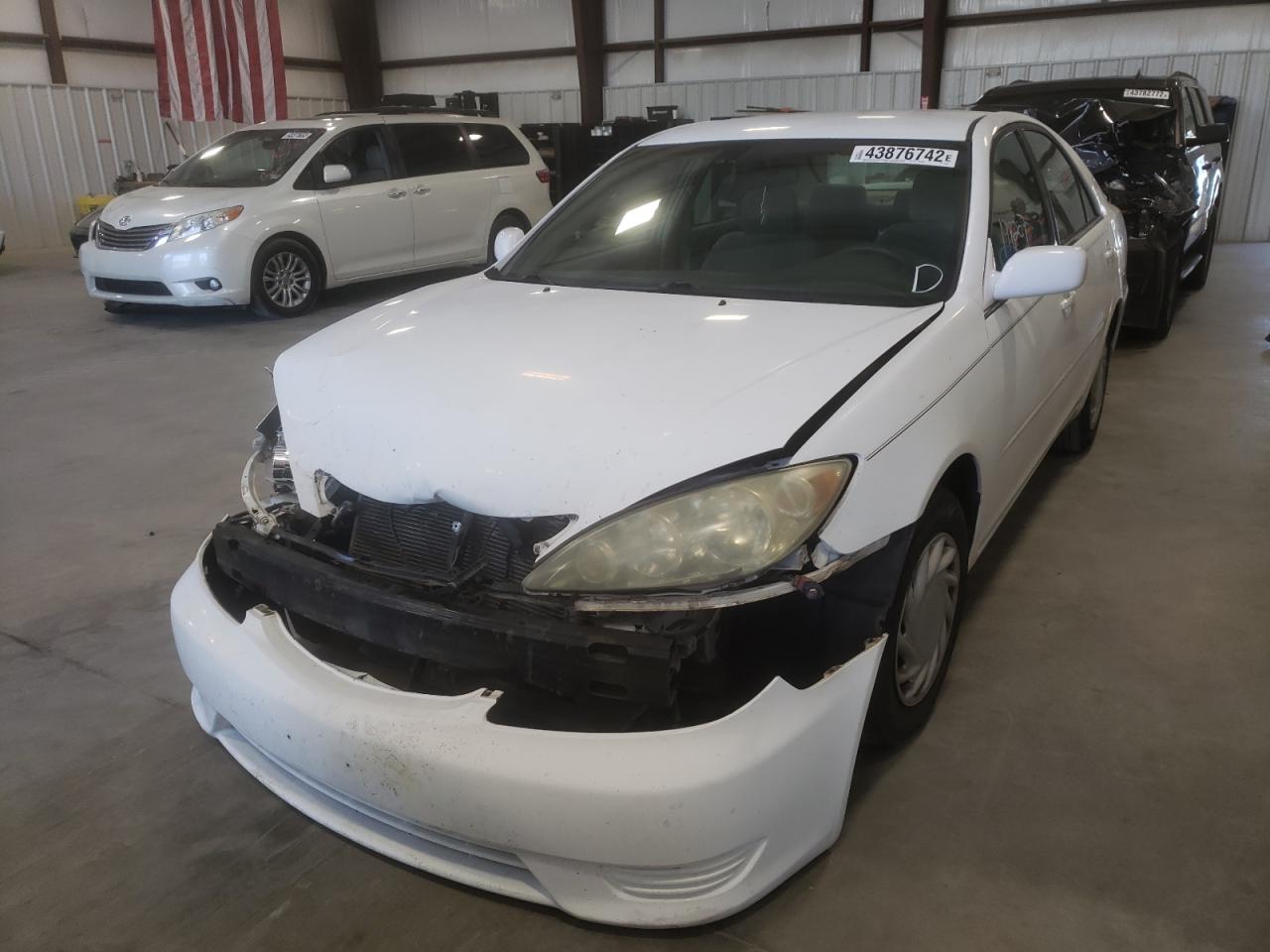 Photo 2 from auction – 2006 TOYOTA CAMRY LE with VIN 4T1BE30K16U726640