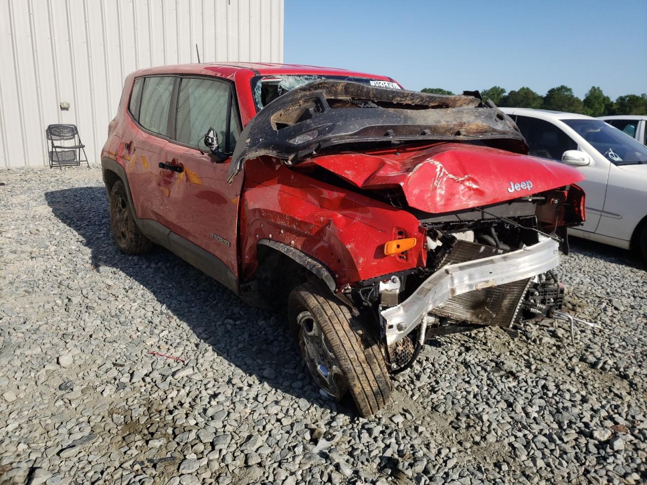 Photo 9 from auction – 2018 JEEP RENEGADE S with VIN ZACCJBAB0JPJ50267
