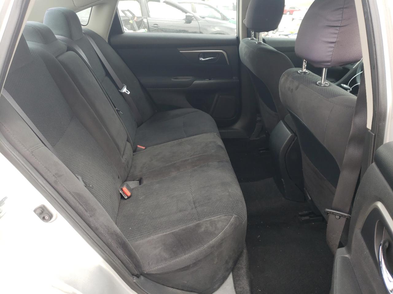 Photo 6 from auction – 2015 NISSAN ALTIMA 2.5 with VIN 1N4AL3AP9FC131272