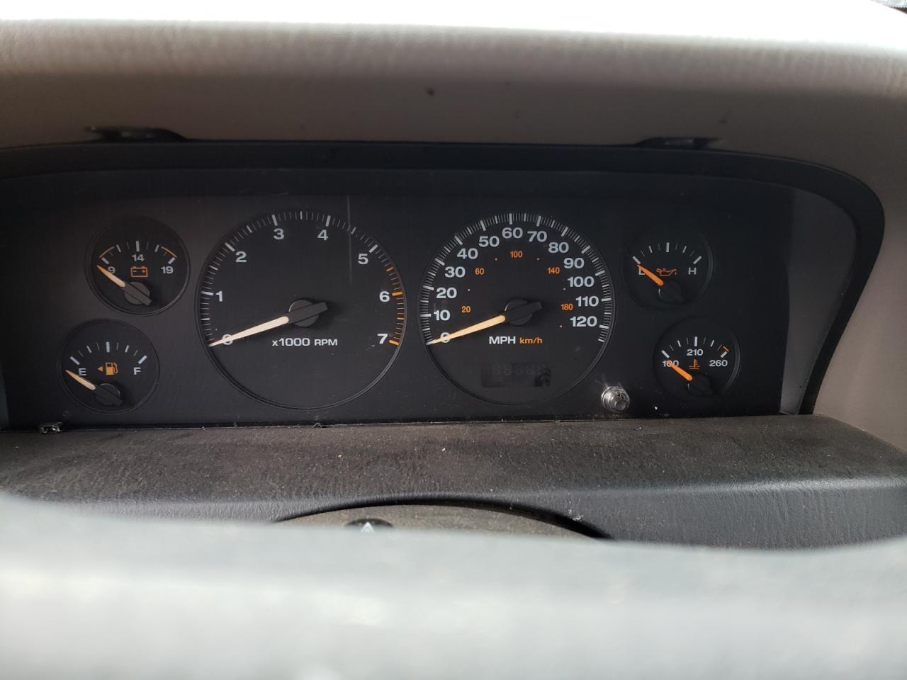 Photo 8 from auction – 2004 JEEP GRAND CHER with VIN 1J4GW48N54C168929
