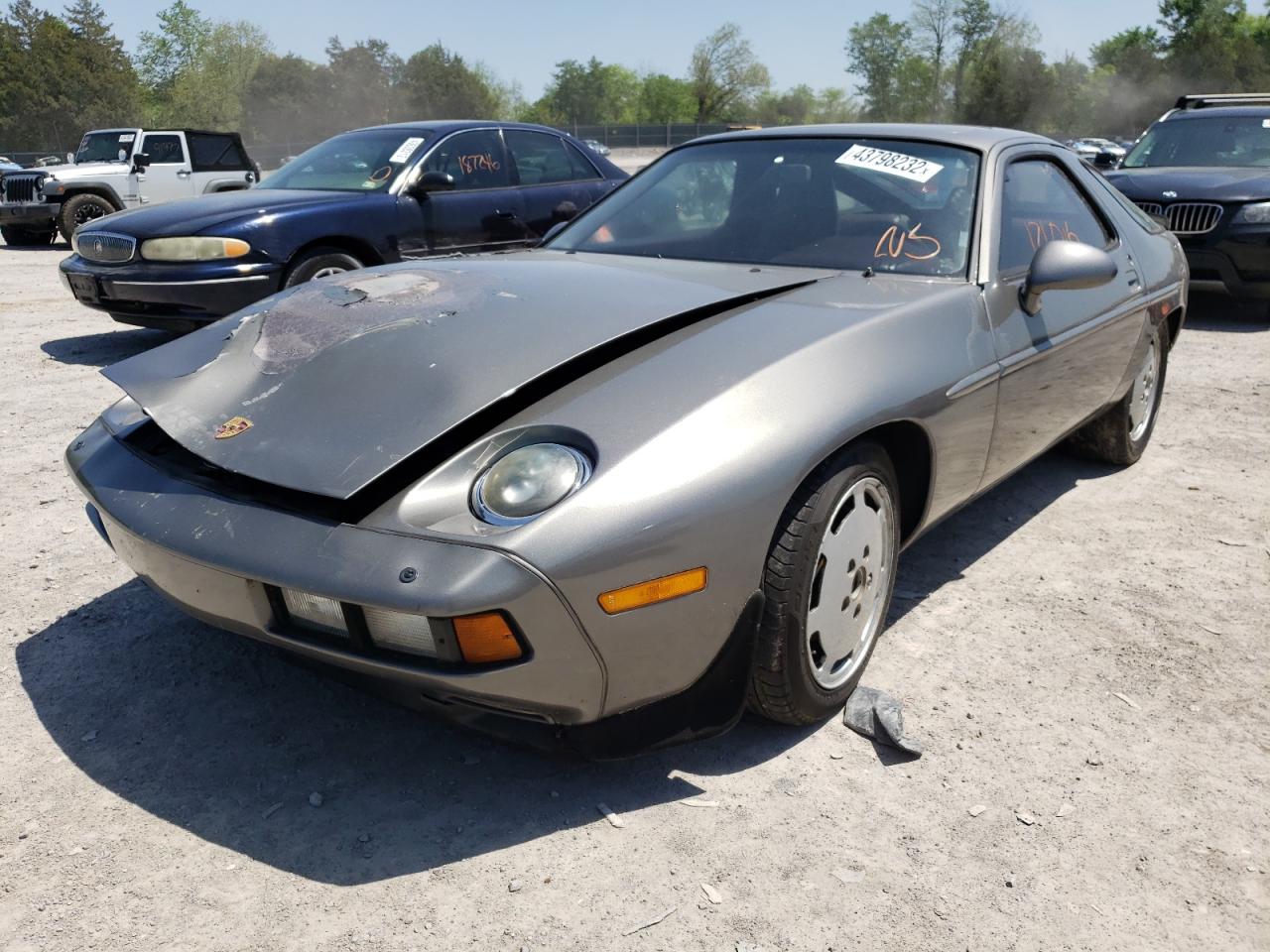 Photo 2 from auction – 1986 PORSCHE 928 S with VIN WP0JB0920GS860207