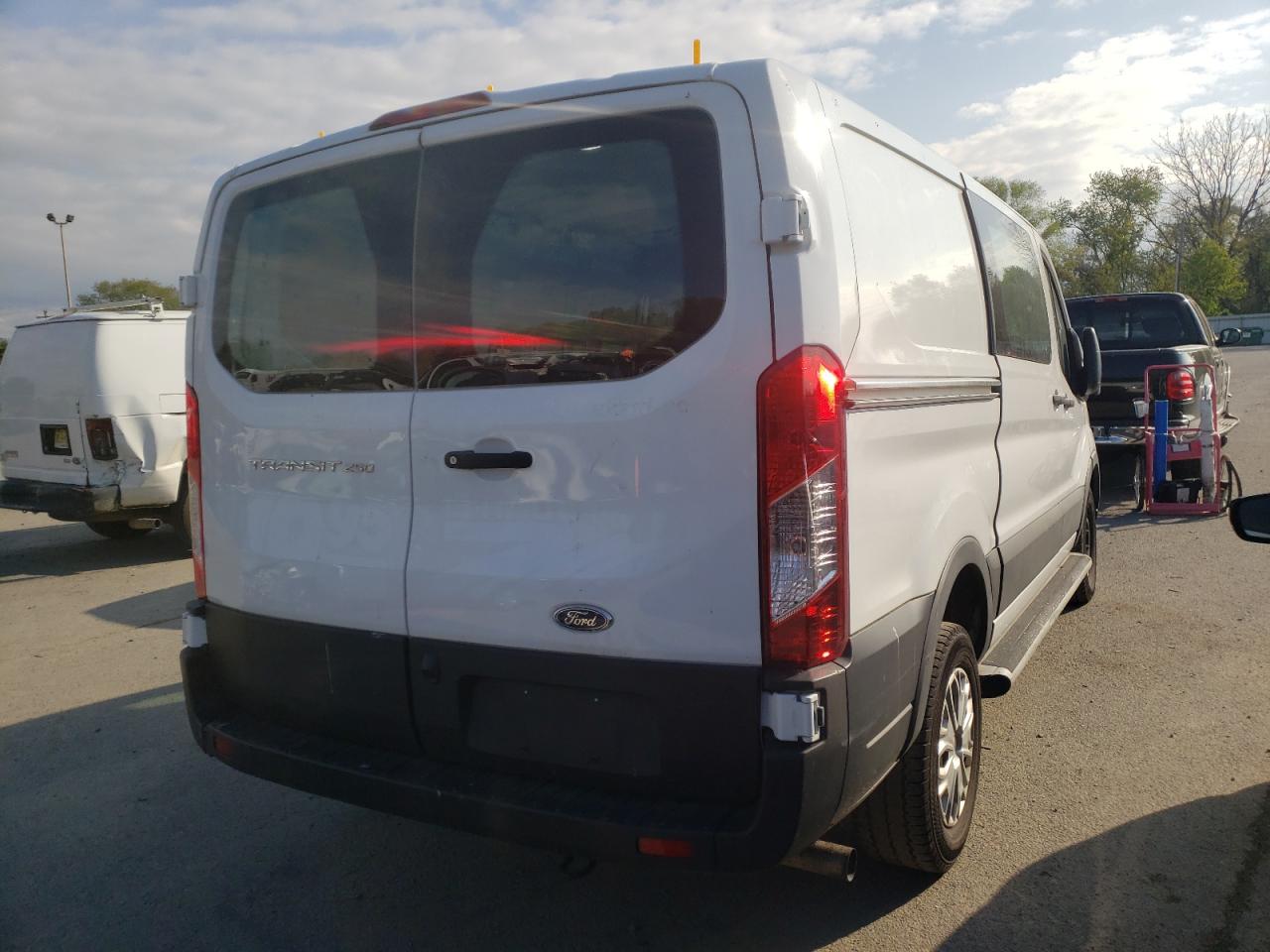Photo 4 from auction – 2020 FORD TRANSIT T- with VIN 1FTBR1Y87LKB13967