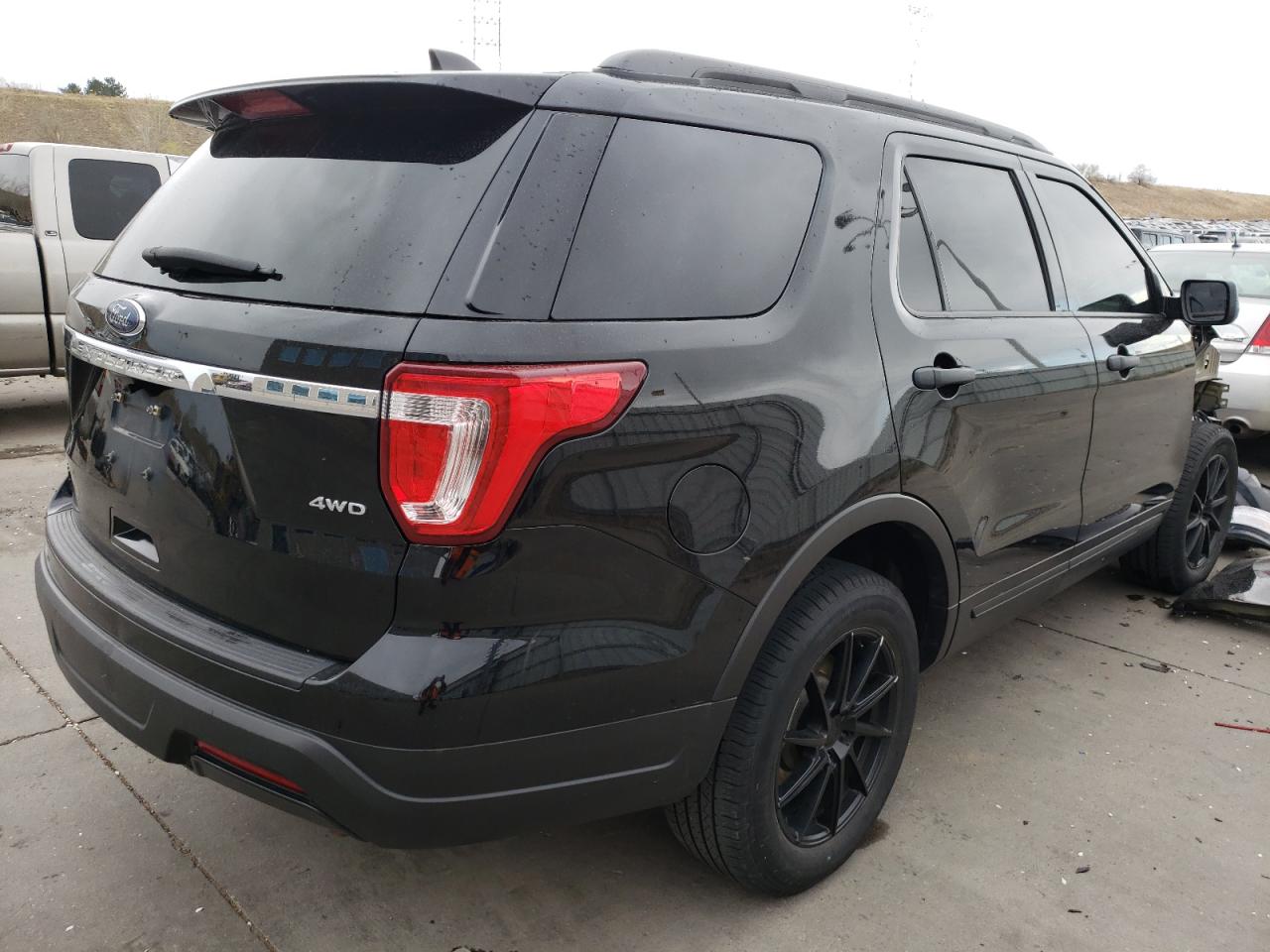 Photo 4 from auction – 2018 FORD EXPLORER with VIN 1FM5K8B89JGB30977