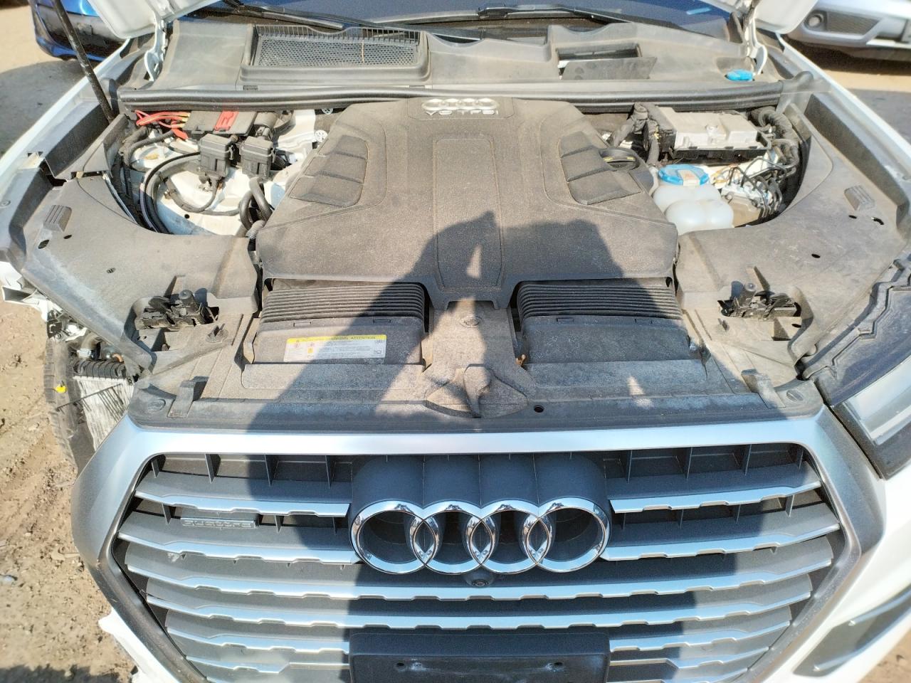 Photo 7 from auction – 2017 AUDI Q7 PREMIUM with VIN WA1LAAF73HD013067