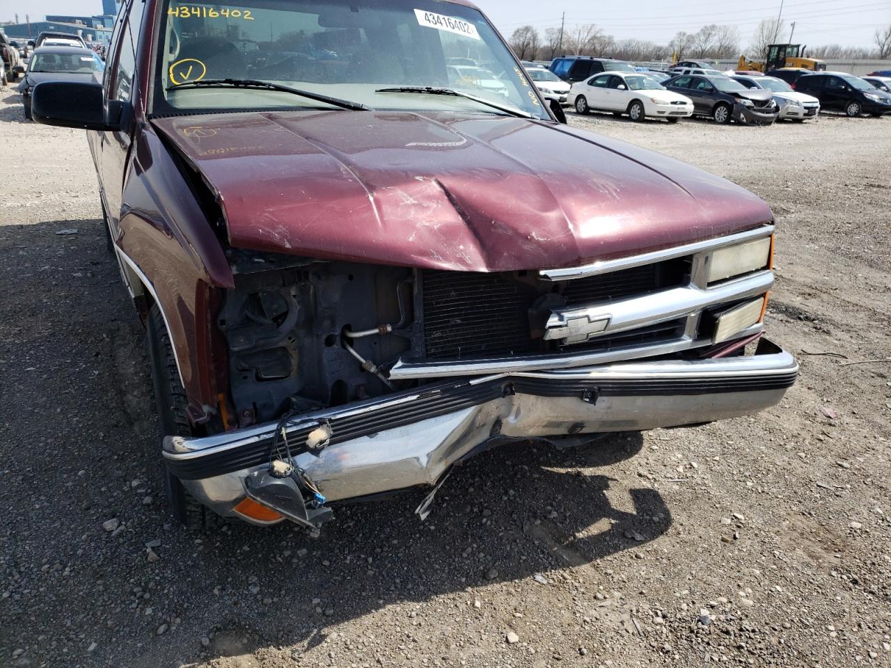 Photo 9 from auction – 1997 CHEVROLET GMT-400 C1 with VIN 2GCEC19M6V1147721