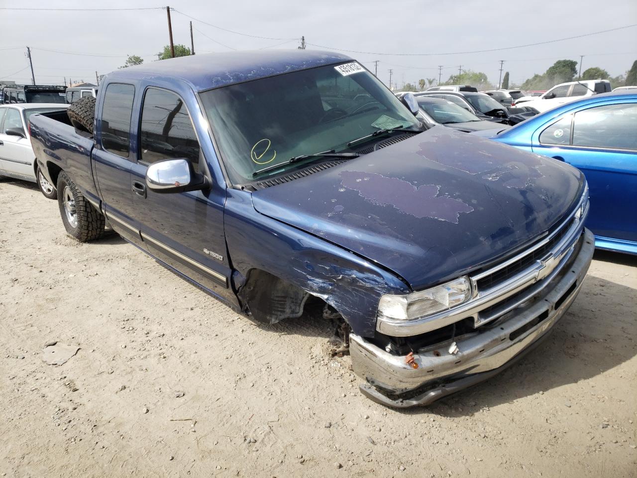 CHEVROLET SILVERADO 2002 with VIN 2GCEC19V321153142 - Photo from auction