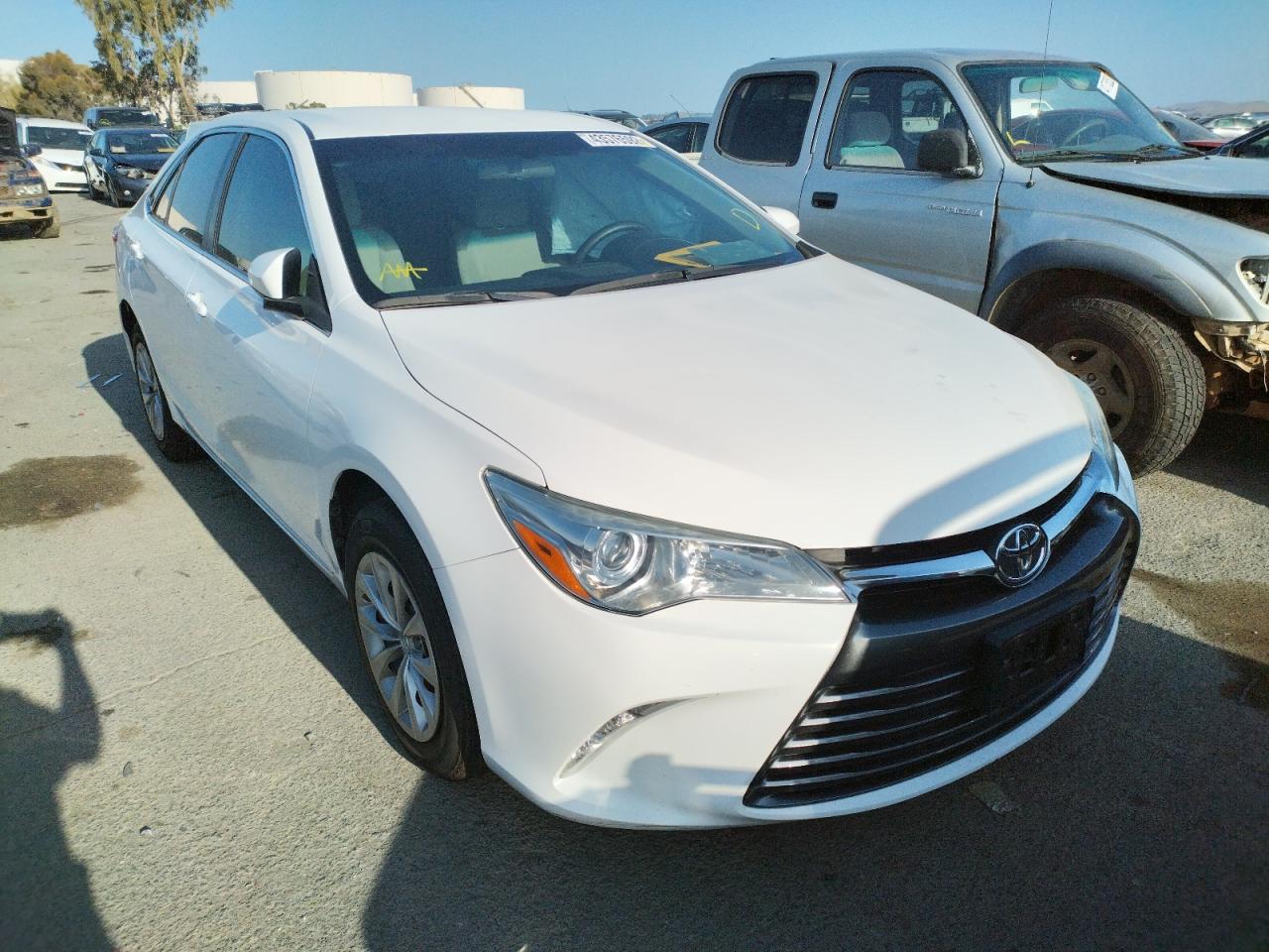 TOYOTA CAMRY LE 2015 with VIN 4T1BF1FK9FU038720 - Photo from auction