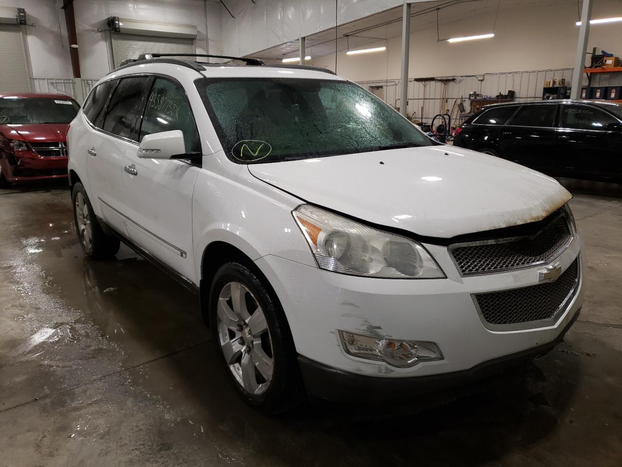 CHEVROLET TRAVERSE L 2010 with VIN 1GNLVHED5AS104778 - Photo from auction