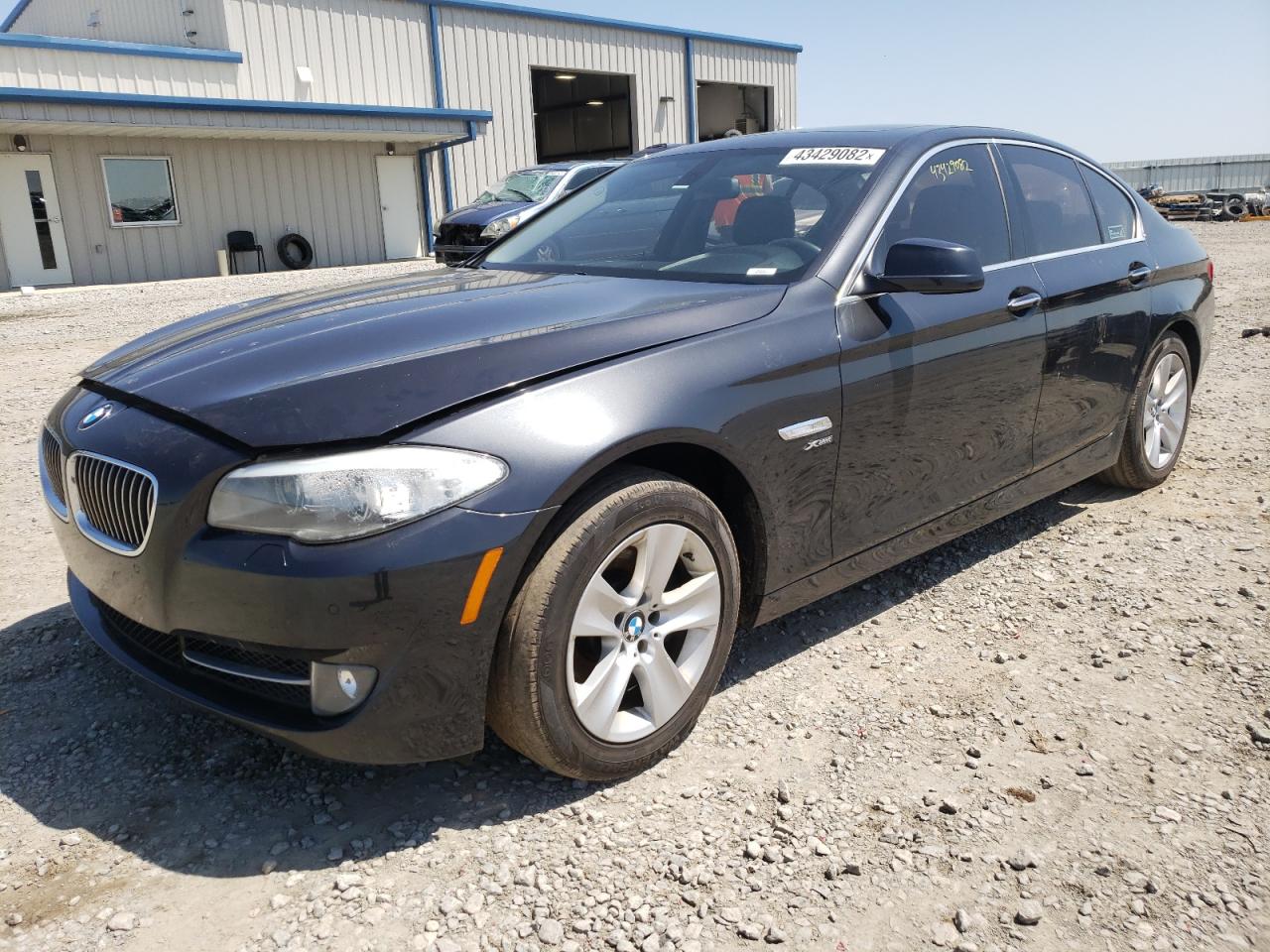 Photo 2 from auction – 2012 BMW 528 XI with VIN WBAXH5C5XCDW08078