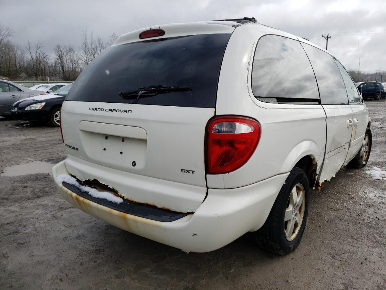 Photo 4 from auction – 2007 DODGE GRAND CARA with VIN 2D4GP44L07R204578