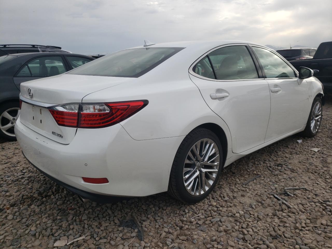 Photo 4 from auction – 2013 LEXUS ES 350 with VIN JTHBK1GG8D2031047