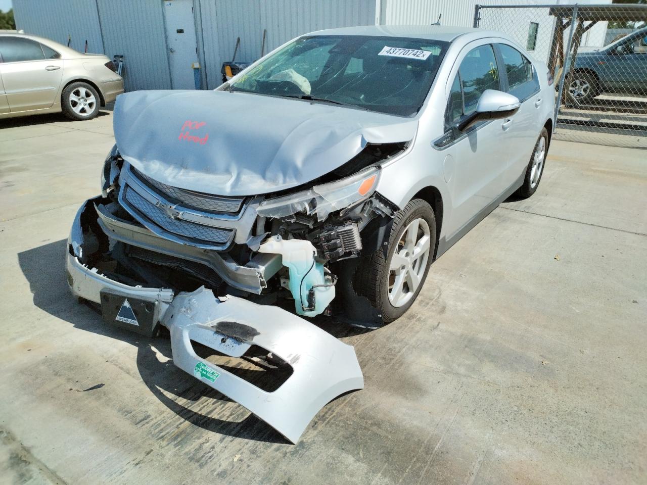 Photo 2 from auction – 2013 CHEVROLET VOLT with VIN 1G1RH6E43DU144857