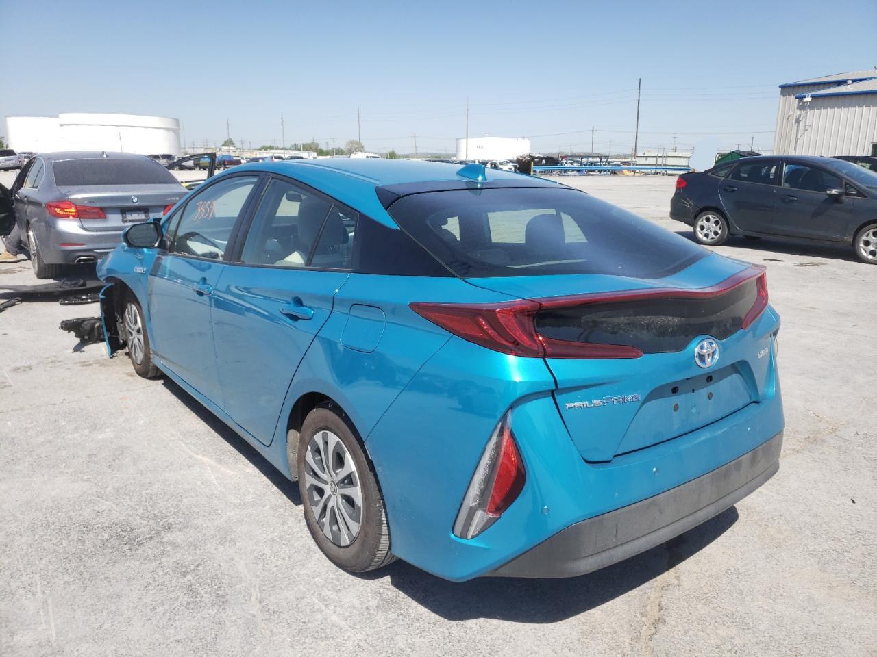 Photo 3 from auction – 2022 TOYOTA PRIUS PRIM with VIN JTDKAMFP4N3197293