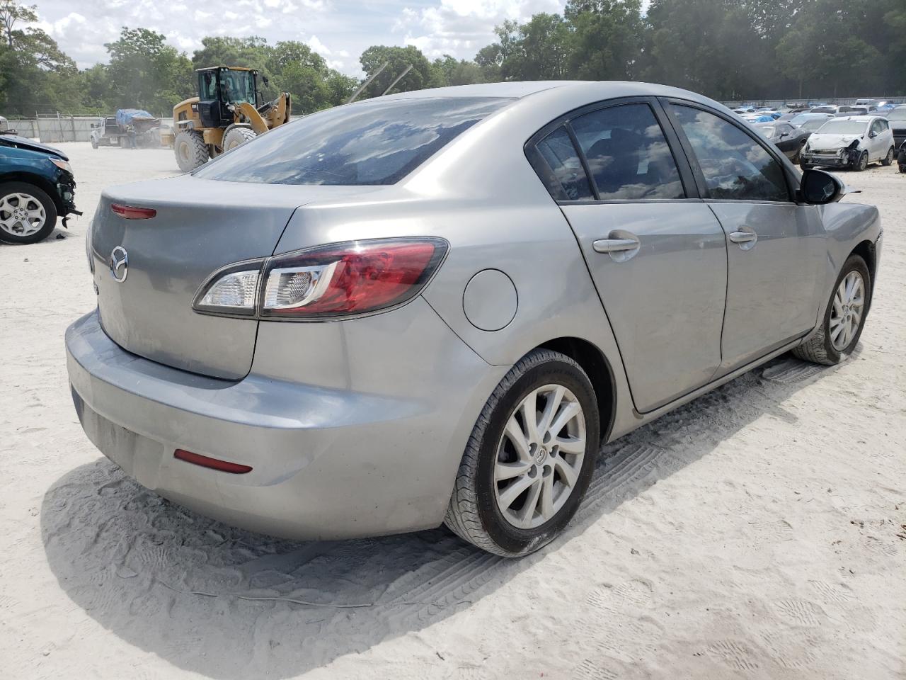 Photo 4 from auction – 2012 MAZDA 3 I with VIN JM1BL1VF9C1513734