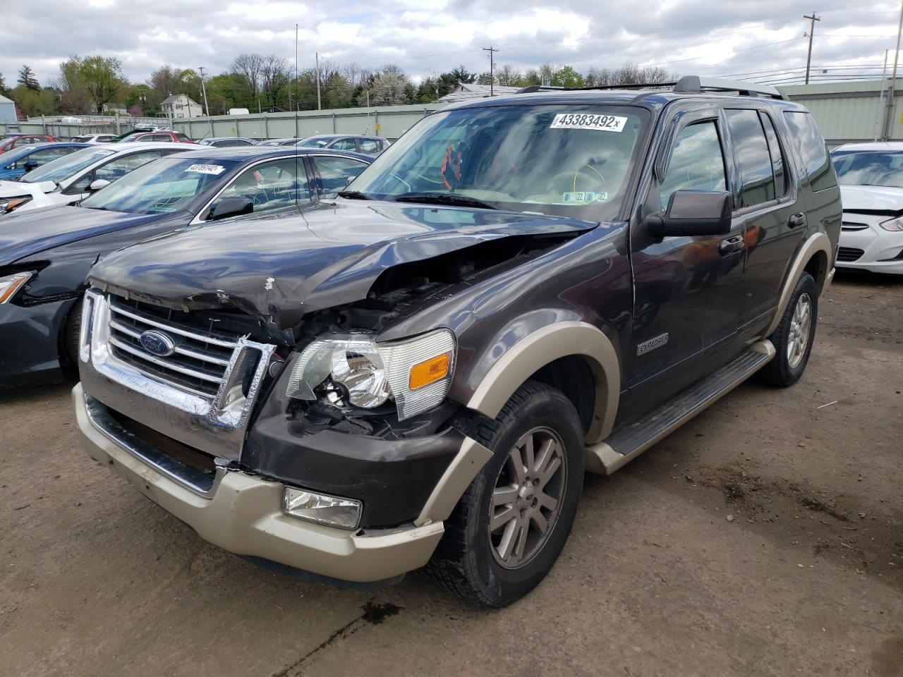 Photo 2 from auction – 2006 FORD EXPLORER E with VIN 1FMEU74E46UA89285