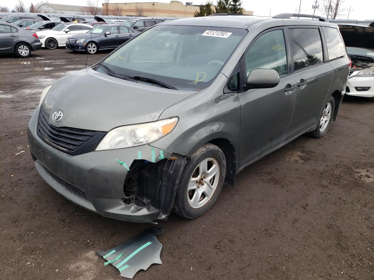 Photo 2 from auction – 2011 TOYOTA SIENNA with VIN 5TDZK3DC7BS079772