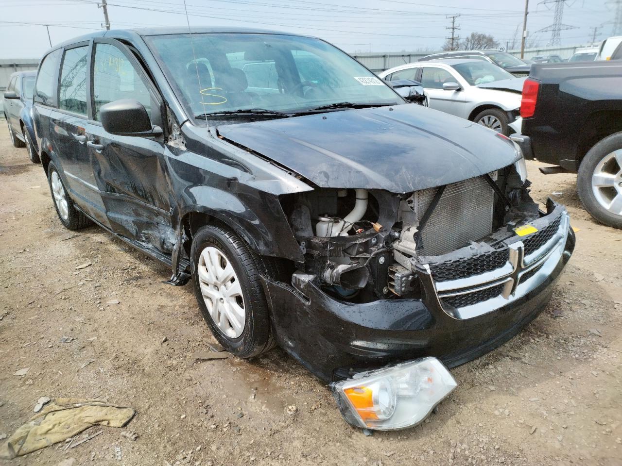 DODGE GRAND CARA 2014 مع رقم تعريف المركبة 2C4RDGBG2ER162191 - صورة من المزاد