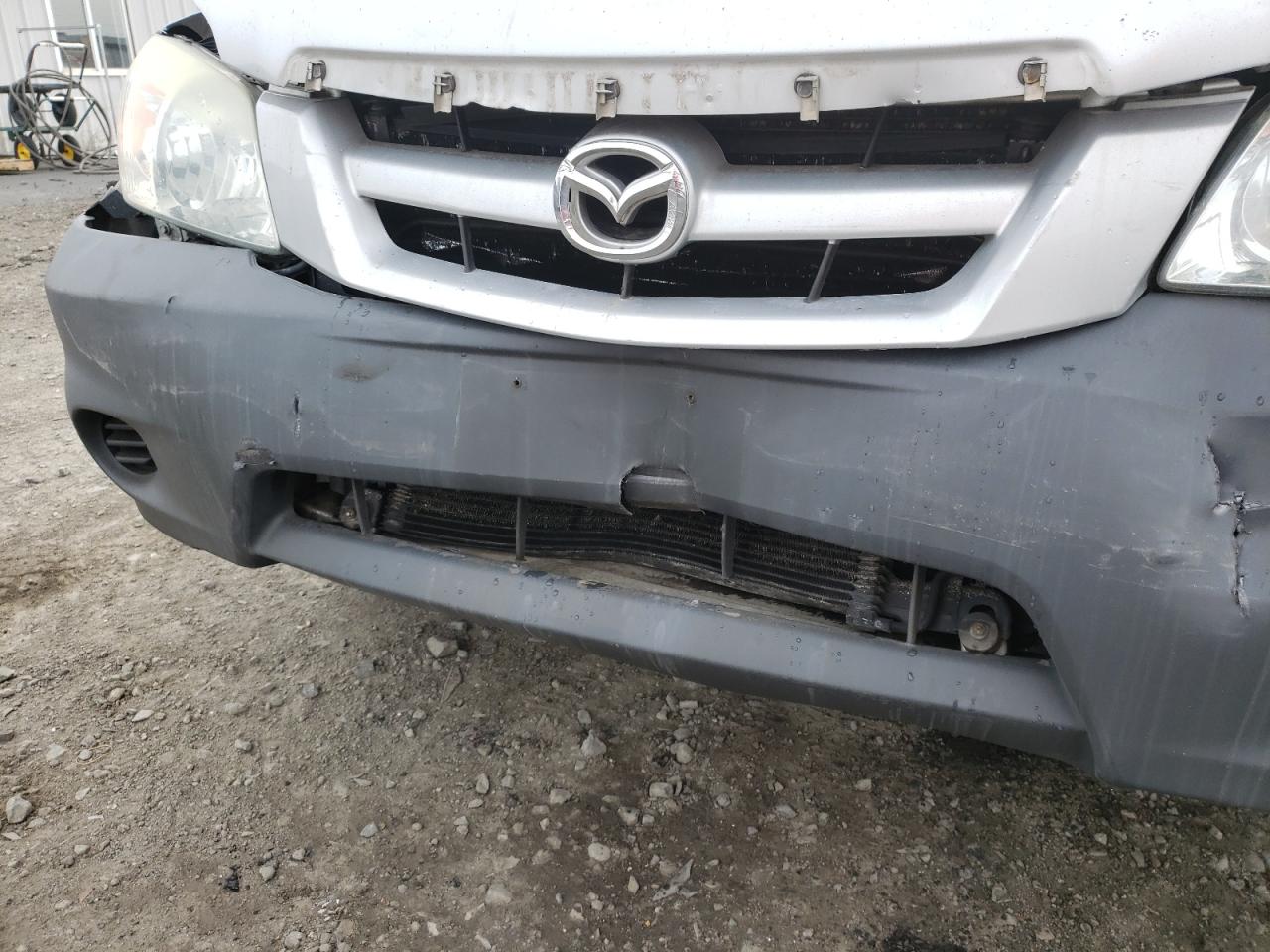 Photo 10 from auction – 2005 MAZDA TRIBUTE I with VIN 4F2YZ92Z35KM07847