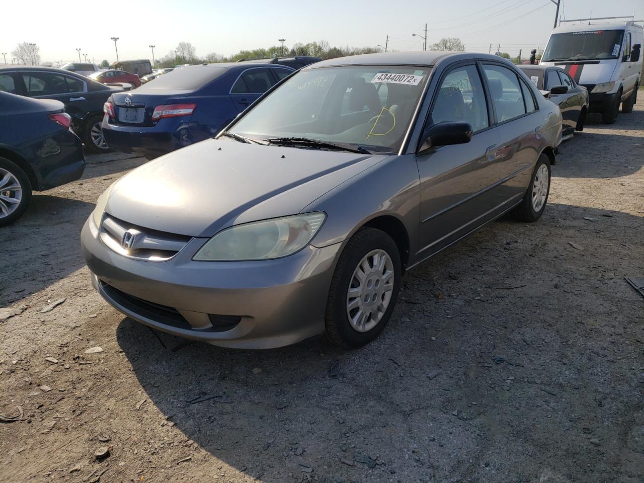 Photo 2 from auction – 2005 HONDA CIVIC LX with VIN 2HGES16545H569740