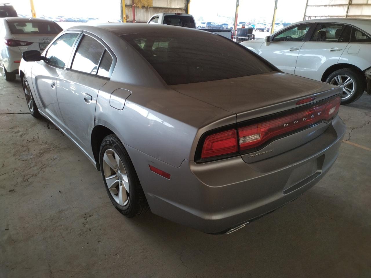 Photo 3 from auction – 2013 DODGE CHARGER SE with VIN 2C3CDXBG6DH705900