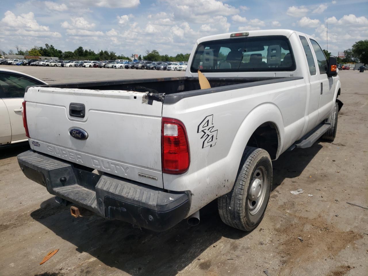 Foto 4 de la subasta – 2015 FORD F250 SUPER con VIN 1FT7X2B68FEB97387