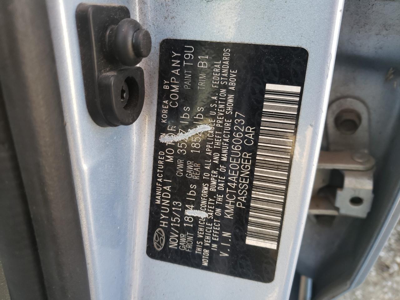 Photo 10 from auction – 2014 HYUNDAI ACCENT GLS with VIN KMHCT4AE0EU606237