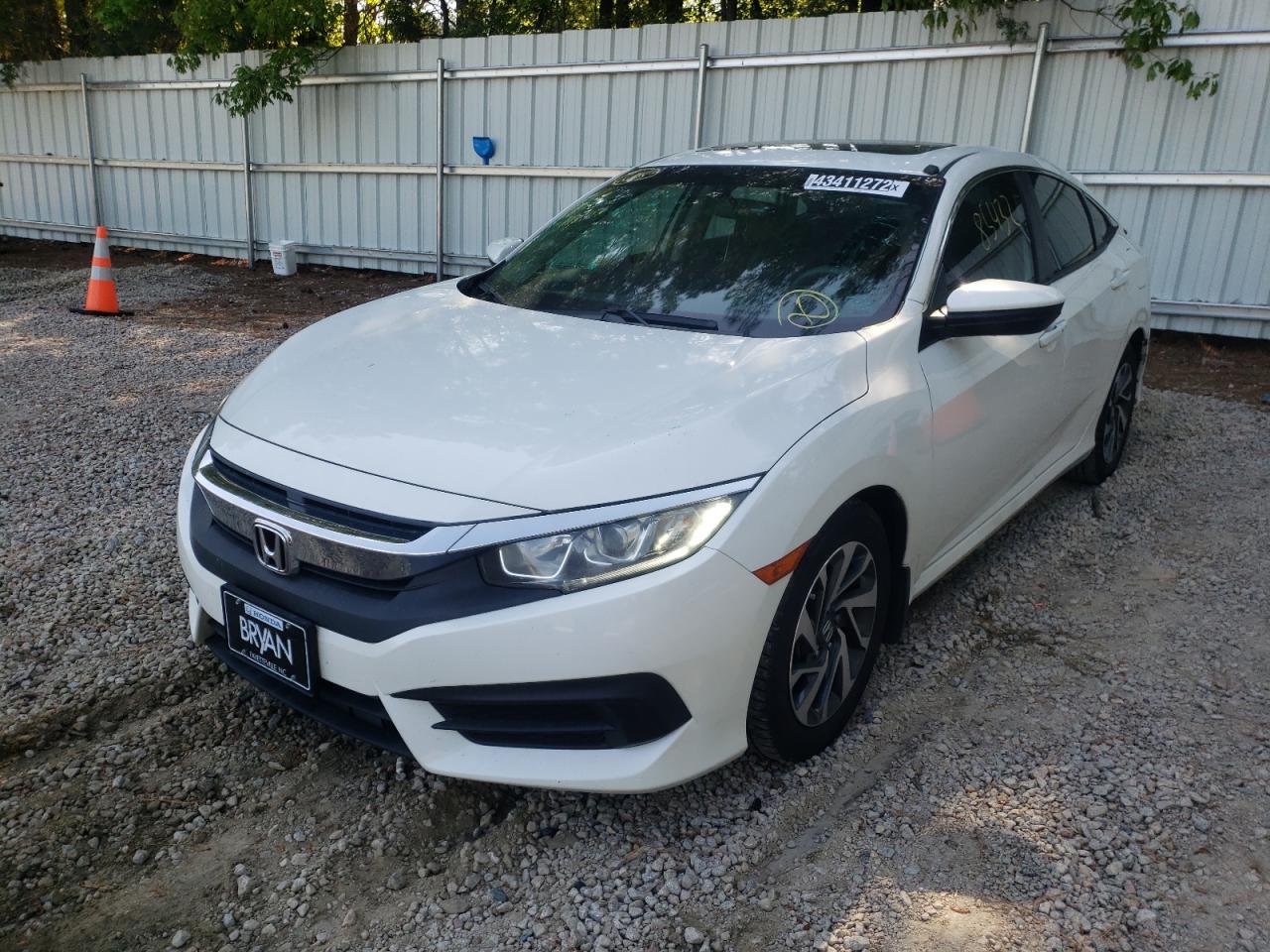 Photo 2 from auction – 2016 HONDA CIVIC EX with VIN 2HGFC2F74GH510005