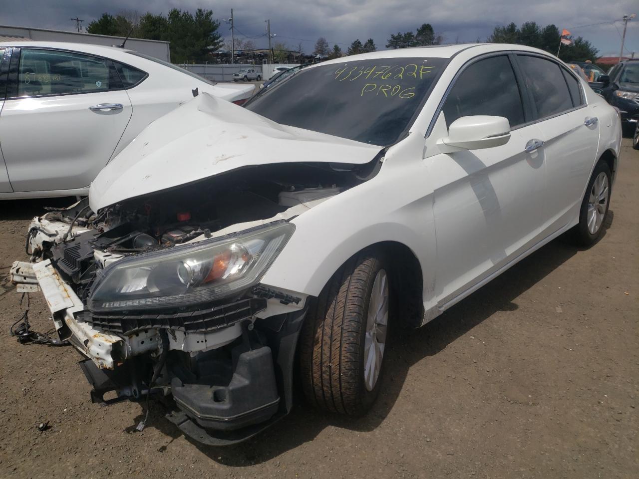 Photo 2 from auction – 2013 HONDA ACCORD EXL with VIN 1HGCR2F80DA081563
