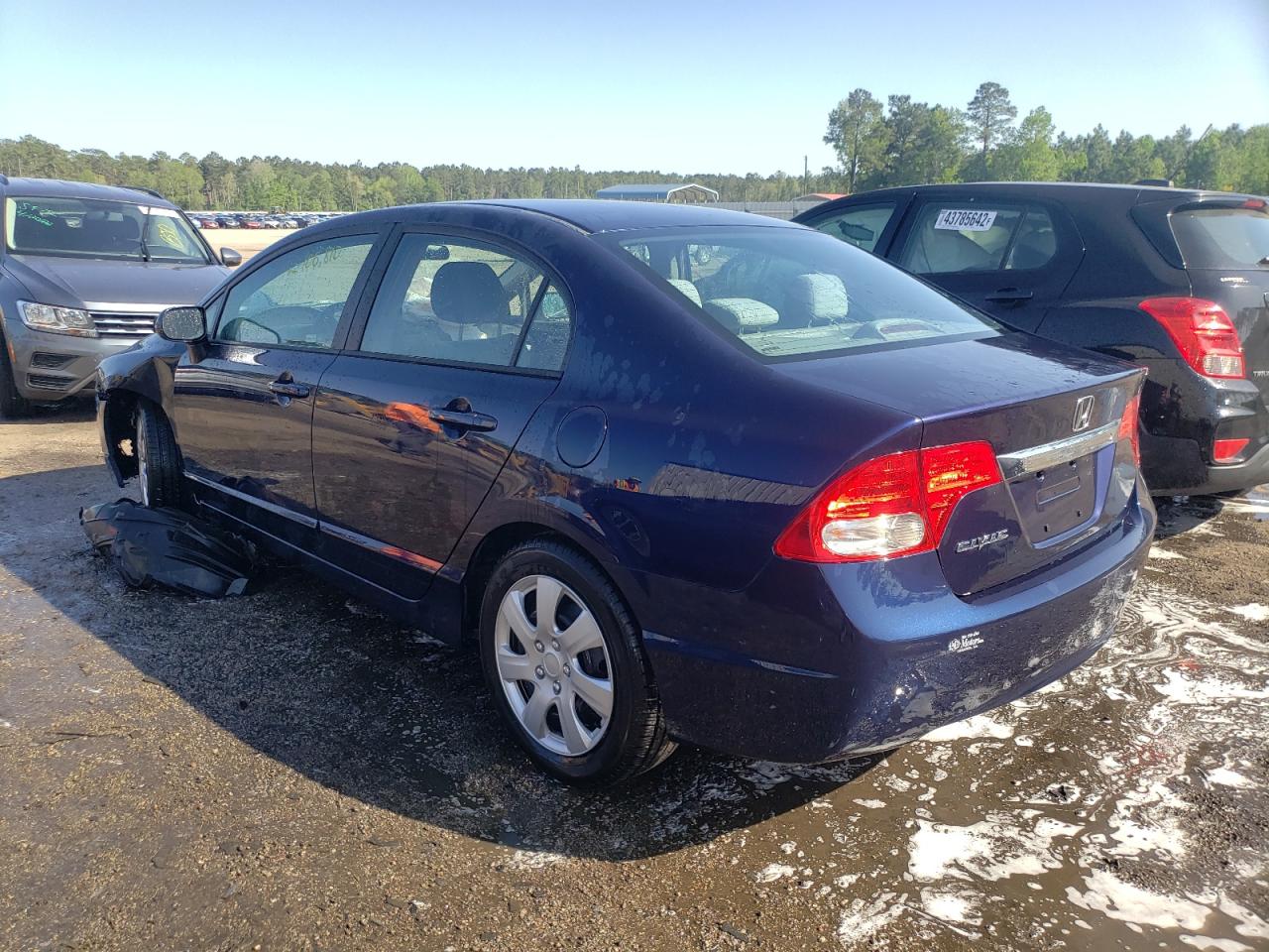 Photo 3 from auction – 2010 HONDA CIVIC with VIN 19XFA1F52AE064484