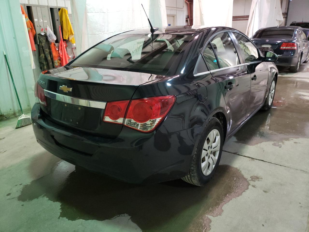 Photo 4 from auction – 2012 CHEVROLET CRUZE LS with VIN 1G1PC5SH0C7183149
