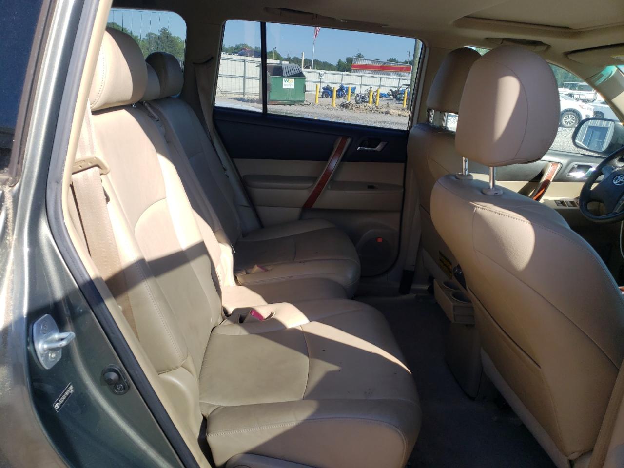 Photo 6 from auction – 2008 TOYOTA HIGHLANDER with VIN JTEDS42A182057988