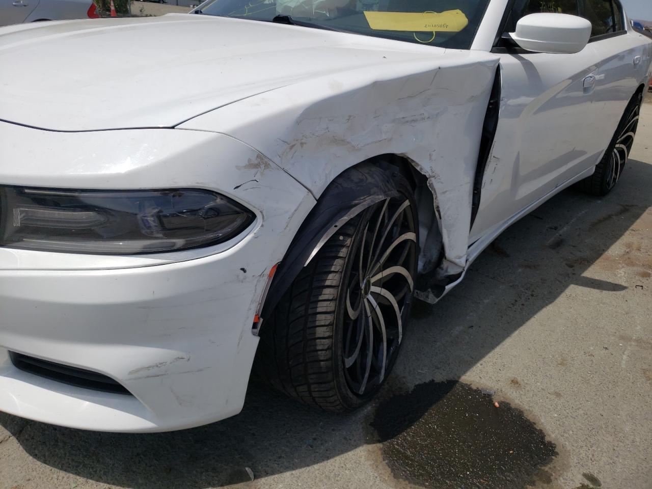 Photo 19 from auction – 2015 DODGE CHARGER with VIN 2C3CDXBG7FH915201