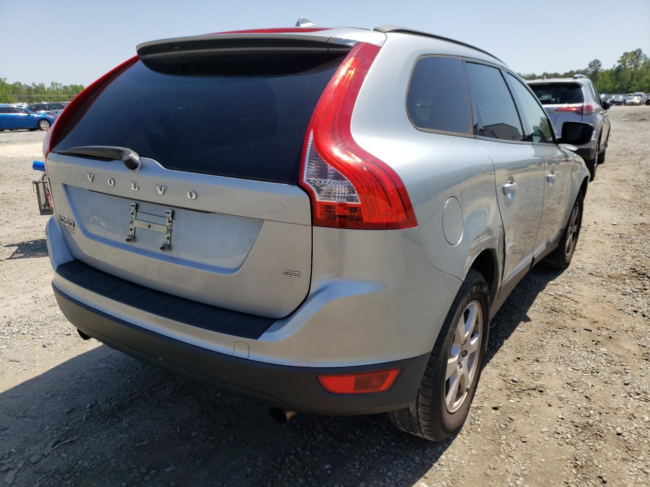 Photo 4 from auction – 2010 VOLVO XC60 3.2 with VIN YV4982DL5A2121500