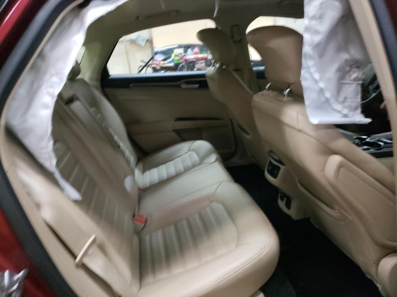 Photo 6 from auction – 2014 FORD FUSION SE with VIN 3FA6P0HR1ER267217