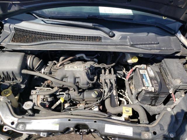 Photo 7 from auction – 2008 CHRYSLER TOWN & COU with VIN 2A8HR54P58R767950