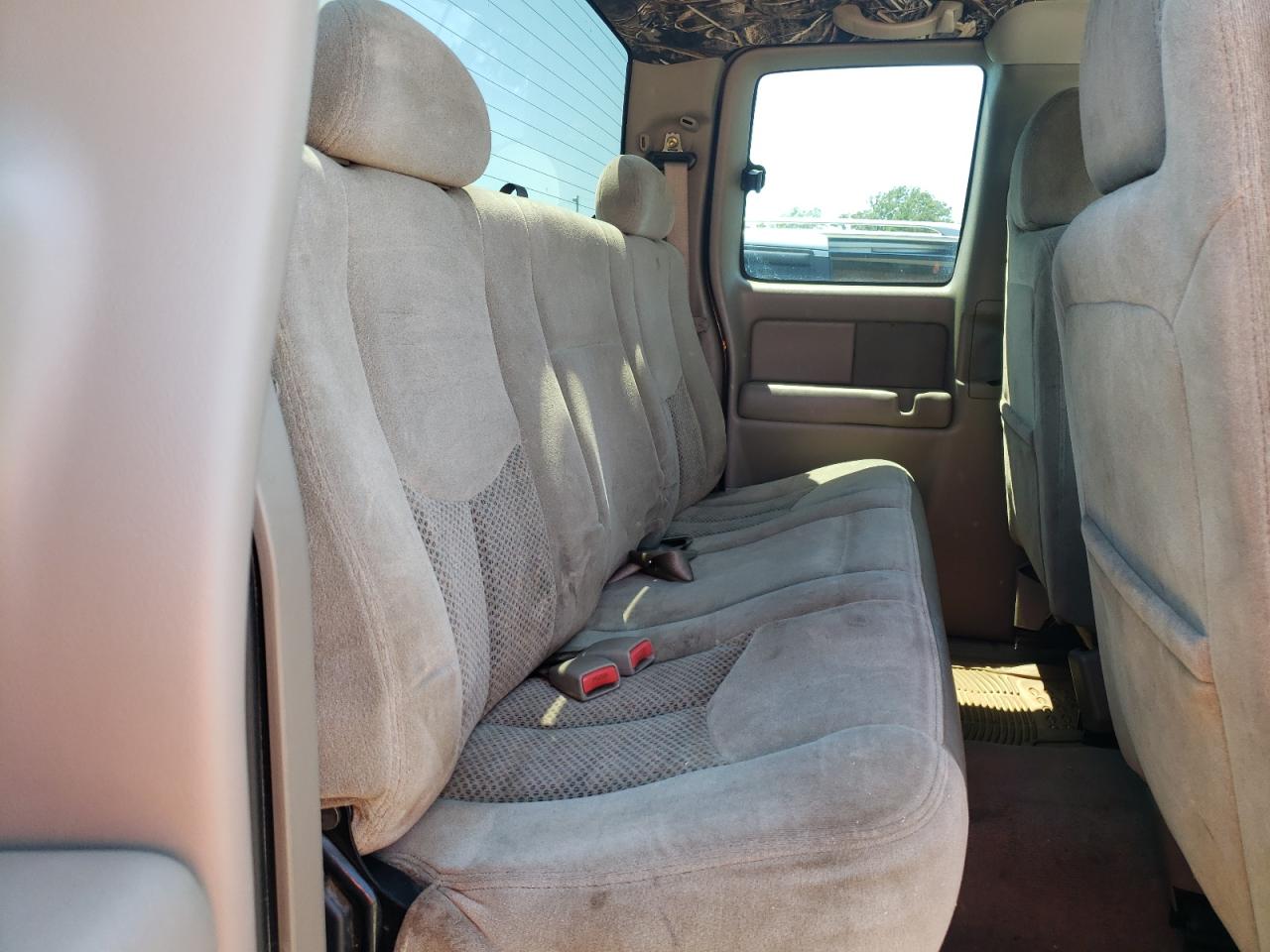 Zdjęcie 6 z aukcji – 2003 CHEVROLET SILVERADO z VIN 1GCEK19T13E231046