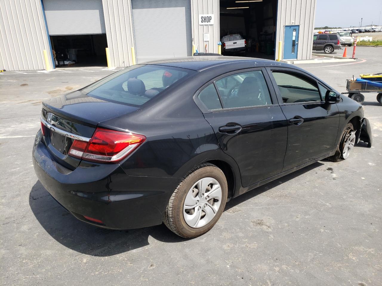 Photo 4 from auction – 2013 HONDA CIVIC LX with VIN 19XFB2F5XDE260342