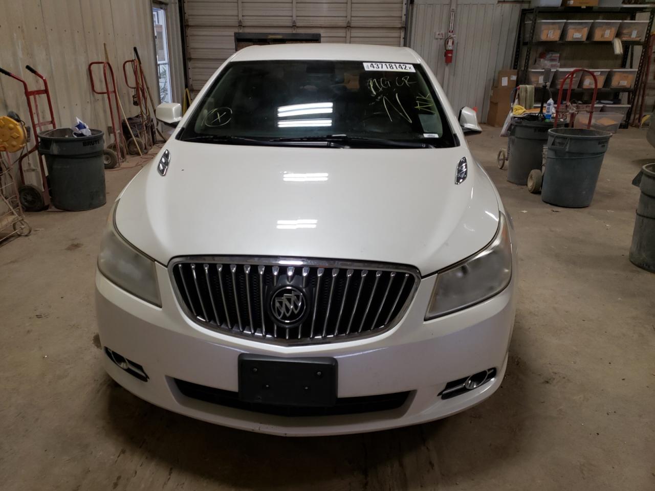 Photo 9 from auction – 2013 BUICK LACROSSE with VIN 1G4GC5ER2DF184088