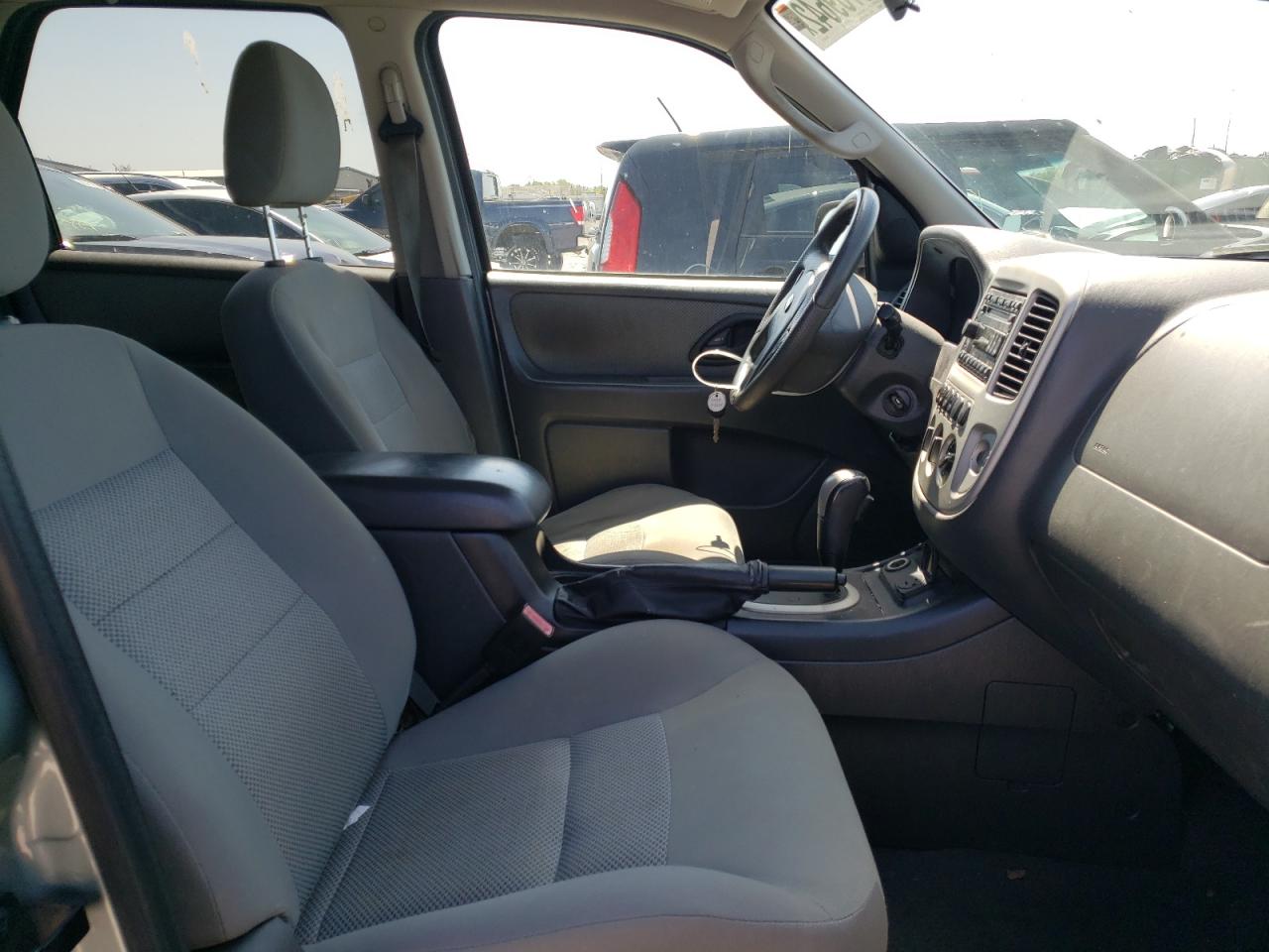 Photo 5 from auction – 2005 FORD ESCAPE HEV with VIN 1FMYU95H35KE41722