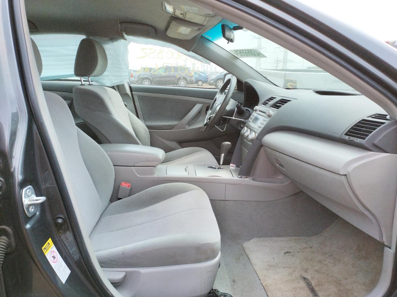 Photo 5 from auction – 2011 TOYOTA CAMRY BASE with VIN 4T4BF3EK1BR217606