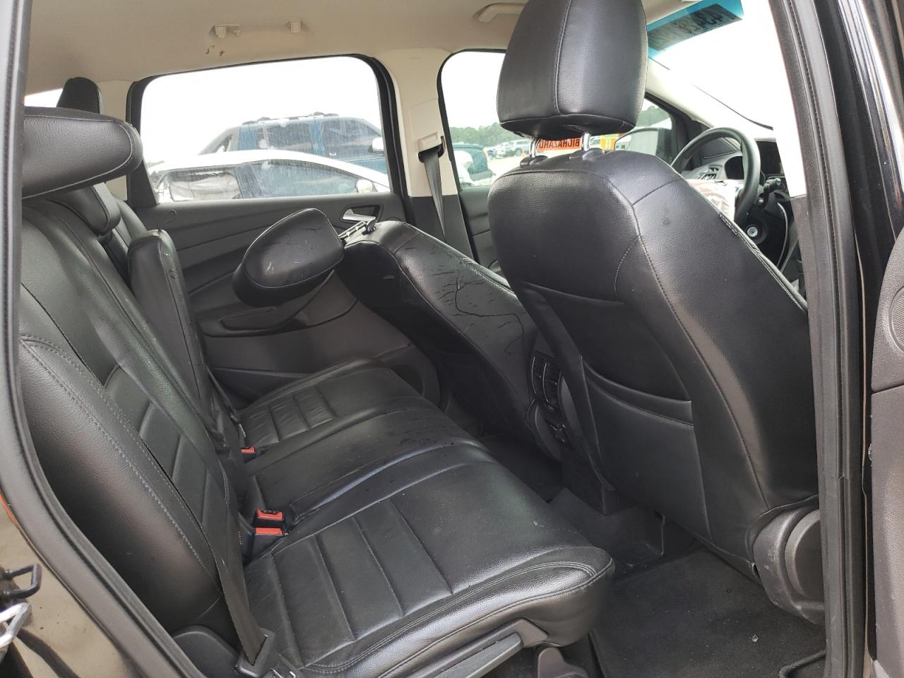 Photo 6 from auction – 2014 FORD ESCAPE SE with VIN 1FMCU0GX8EUD06119
