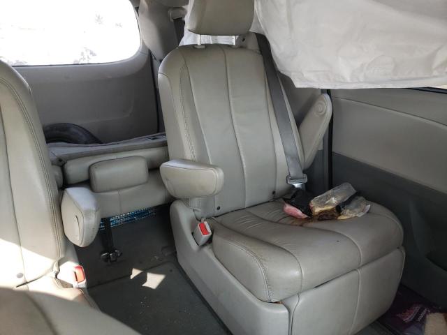 Photo 6 from auction – 2014 TOYOTA SIENNA XLE with VIN 5TDDK3DCXES079537