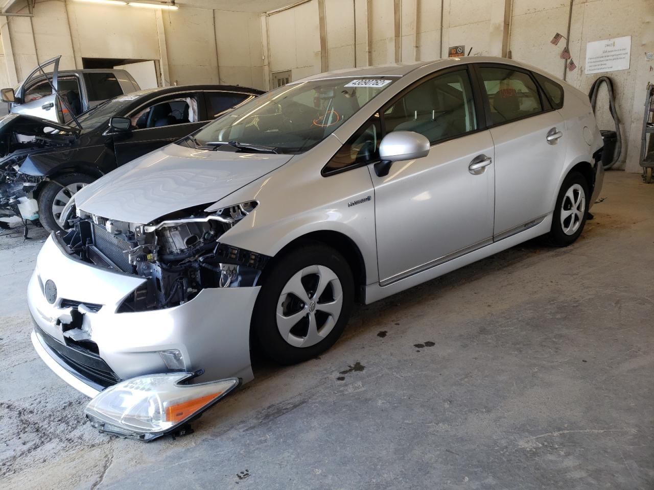 Photo 2 from auction – 2012 TOYOTA PRIUS with VIN JTDKN3DU4C1586239