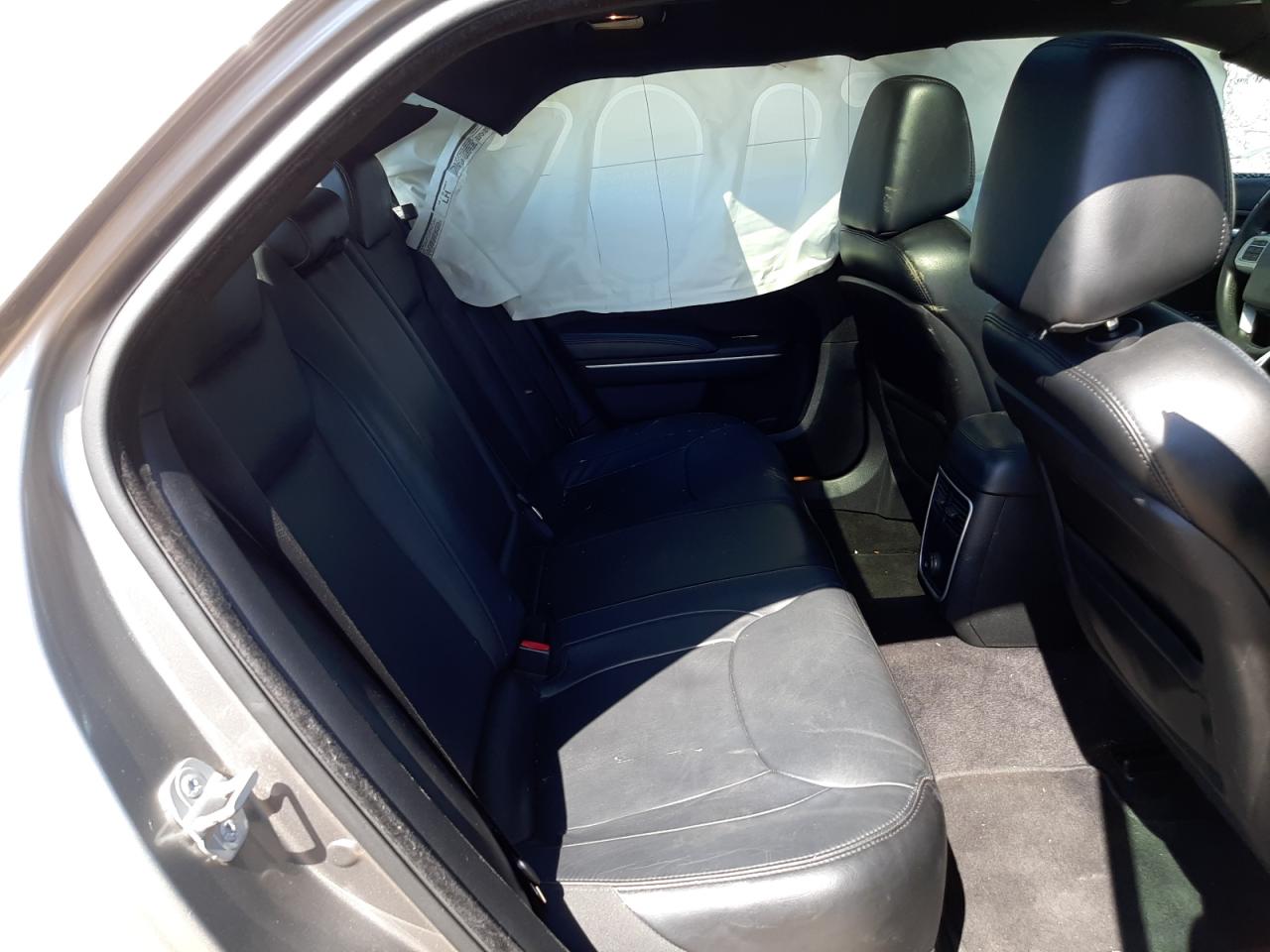 Photo 6 from auction – 2014 CHRYSLER 300 with VIN 2C3CCAAG9EH263116