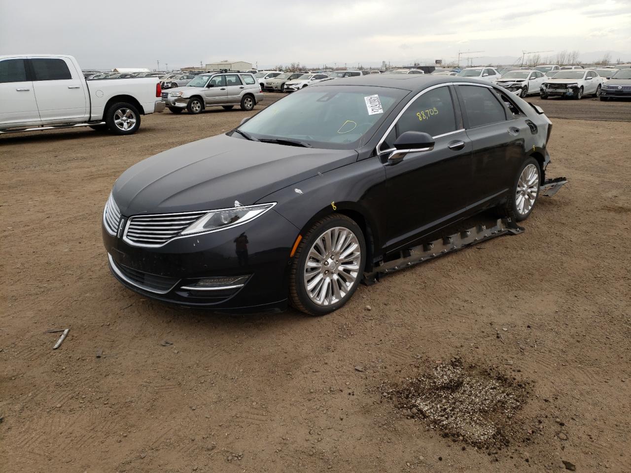 Photo 2 from auction – 2016 LINCOLN MKZ with VIN 3LN6L2JKXGR617554