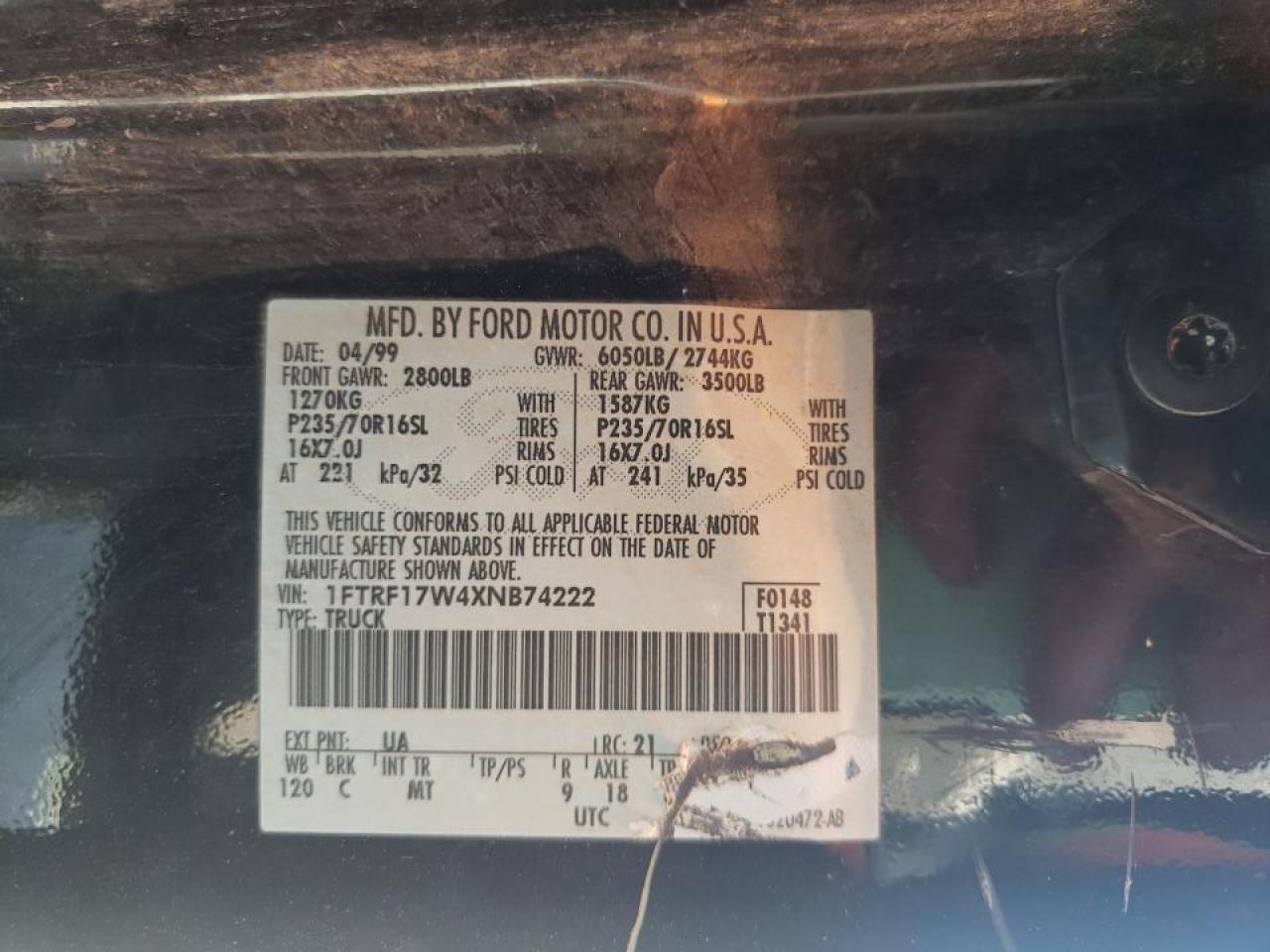 Photo 10 from auction – 1999 FORD F150 with VIN 1FTRF17W4XNB74222