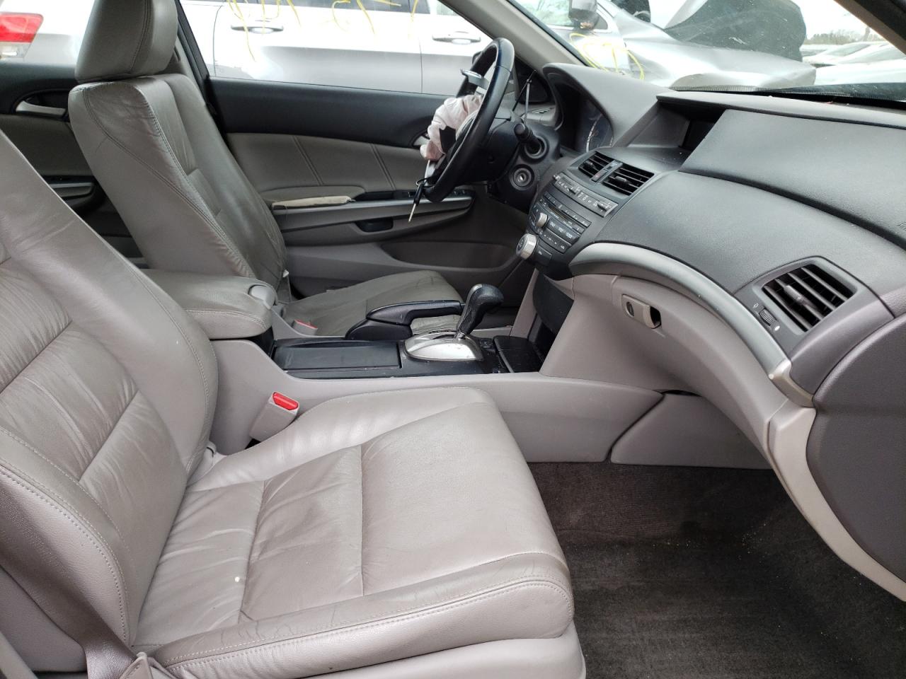 Photo 5 from auction – 2010 HONDA ACCORD EXL with VIN 5KBCP3F85AB013743