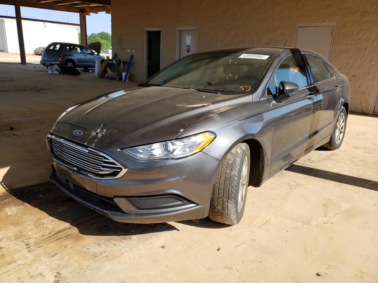 Photo 2 from auction – 2017 FORD FUSION SE with VIN 3FA6P0HD0HR262129