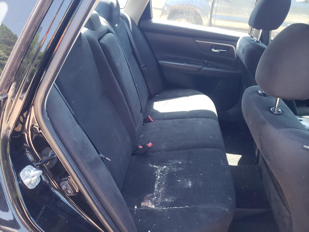 Photo 6 from auction – 2015 NISSAN ALTIMA 2.5 with VIN 1N4AL3APXFC287417